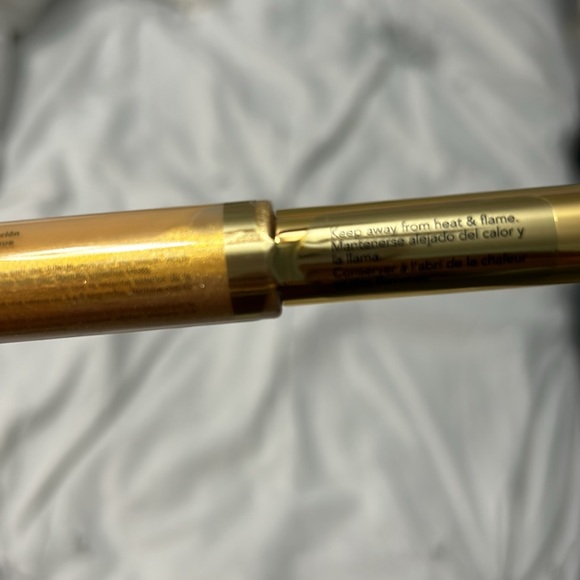 Brand New In package Senegence LipSense Gold Bar - Picture 2 of 4